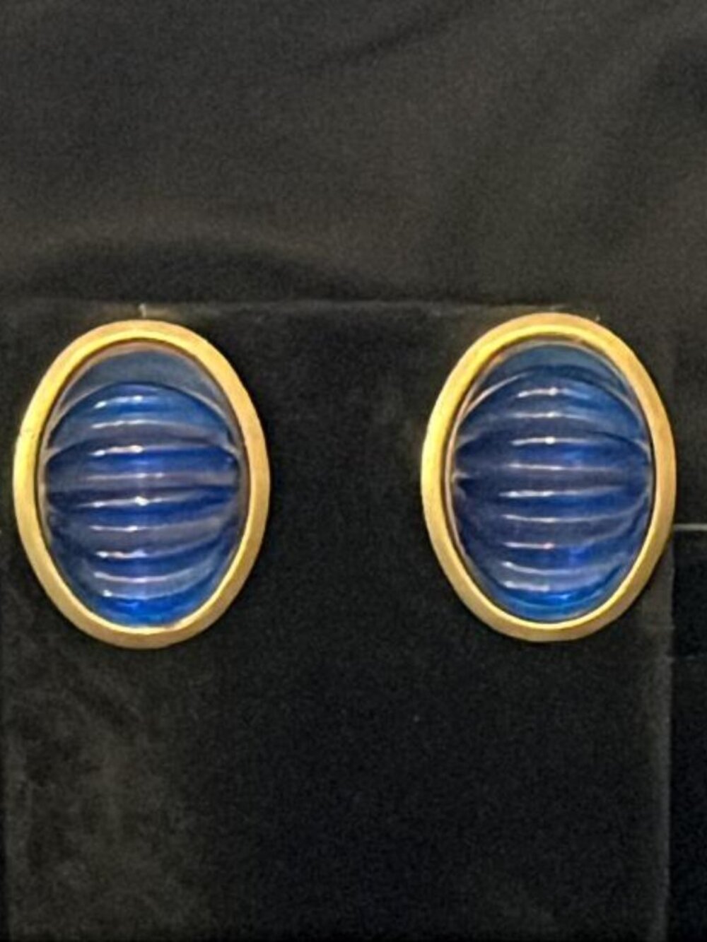 Dark Blue Oval Ribbed with Gold Tone Frame Earrings